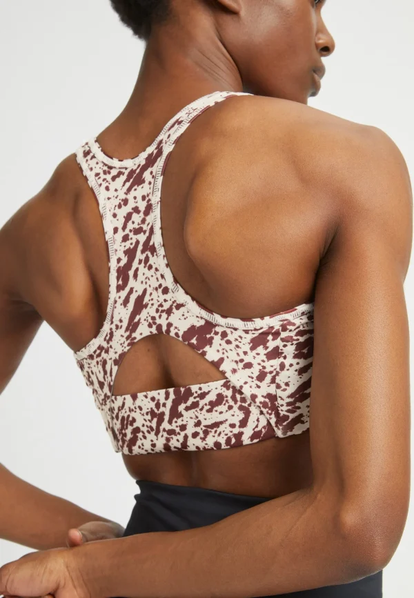 Flattering Printed Sportsbra, -Röhnisch Fashion