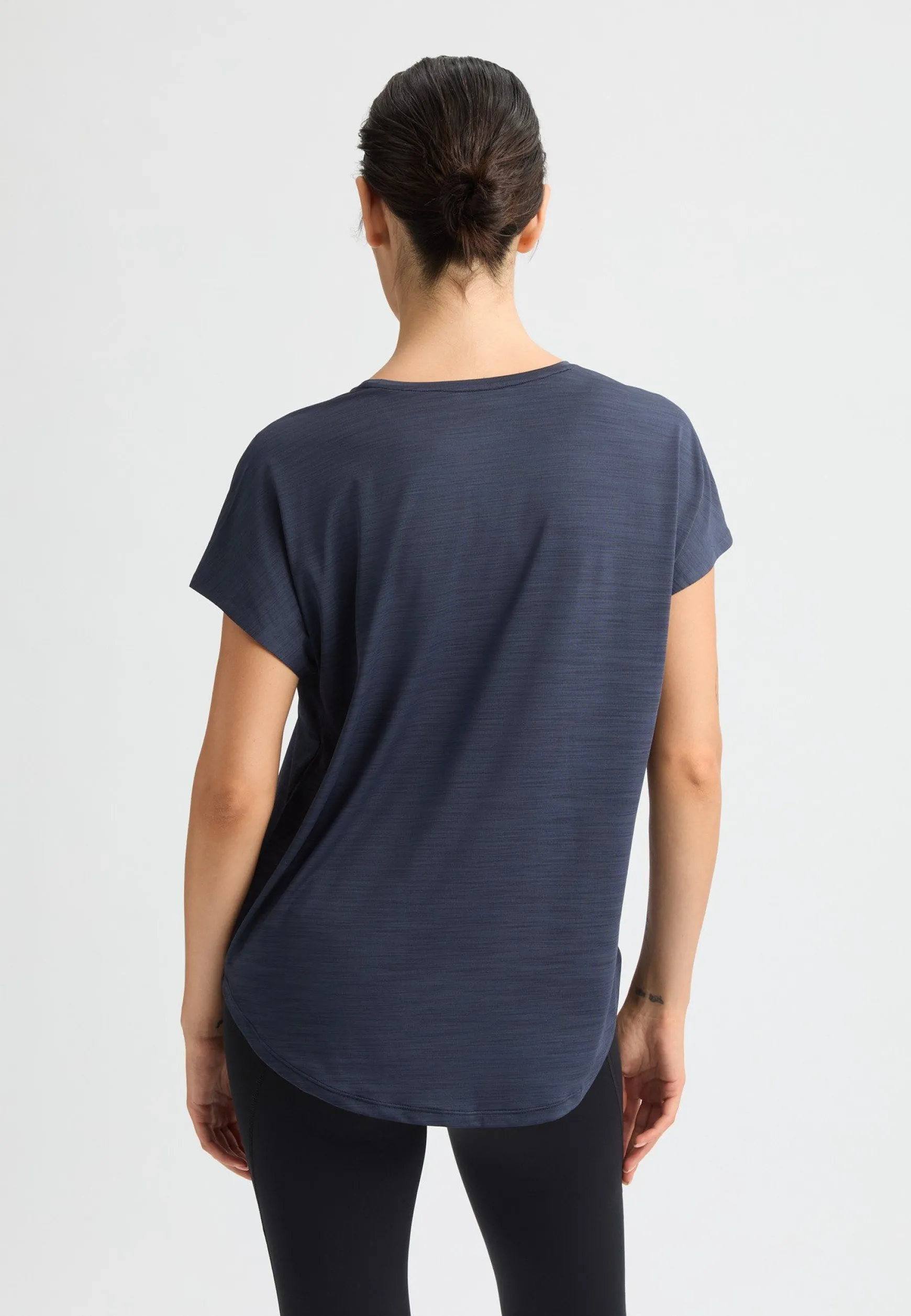 motion_loose_tee_space_na_0.webp Motion Loose Tee, -Röhnisch Best Sale