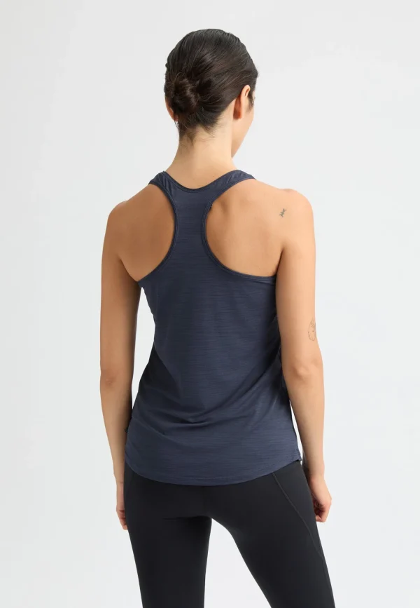 Motion Racerback, -Röhnisch Flash Sale